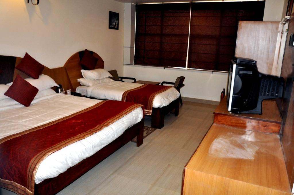 Hotel Mount View Катра Екстериор снимка