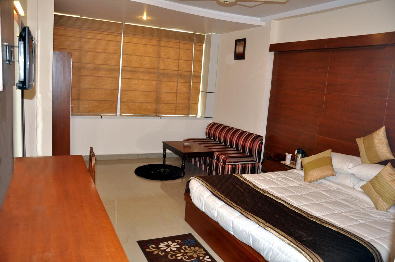 Hotel Mount View Катра Екстериор снимка