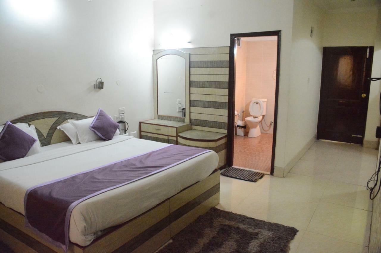 Hotel Mount View Катра Екстериор снимка