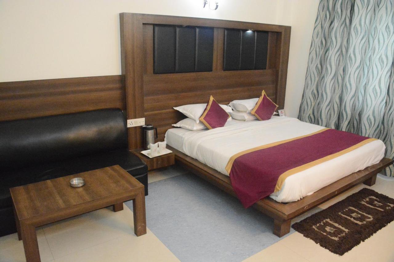 Hotel Mount View Катра Екстериор снимка